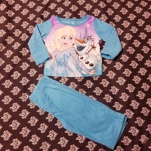Girl Disney's Frozen Flannel Sleepwear